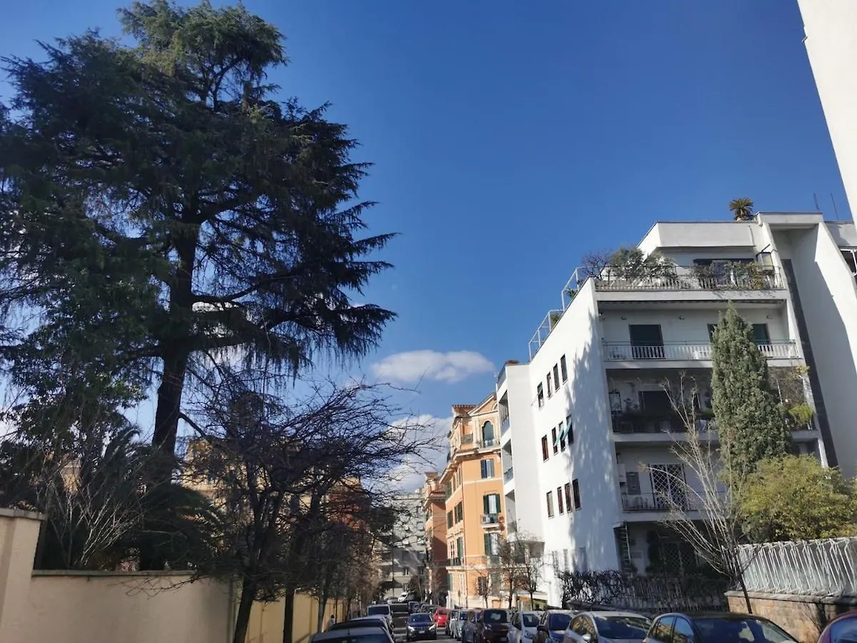 Residenza Belvedere Luxuryaparment-Pool&Balcony-Jacuzzi-Aircond-Wifi Rome 0*,  Italy