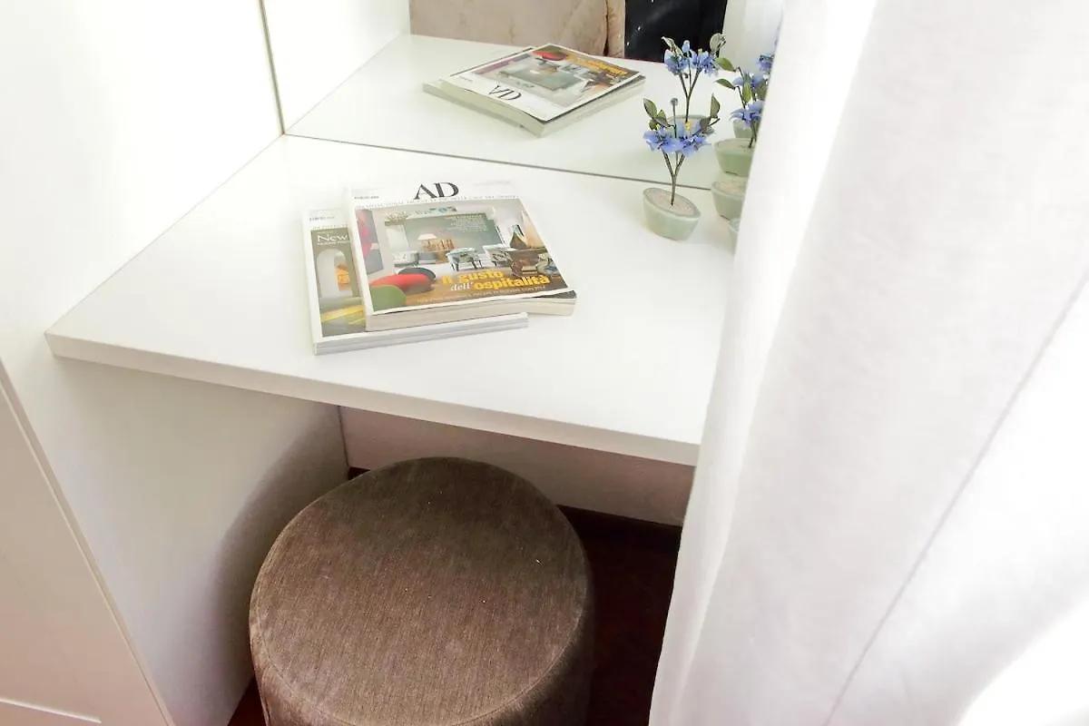 Residenza Belvedere Luxuryaparment-Pool&Balcony-Jacuzzi-Aircond-Wifi Rome 0*,