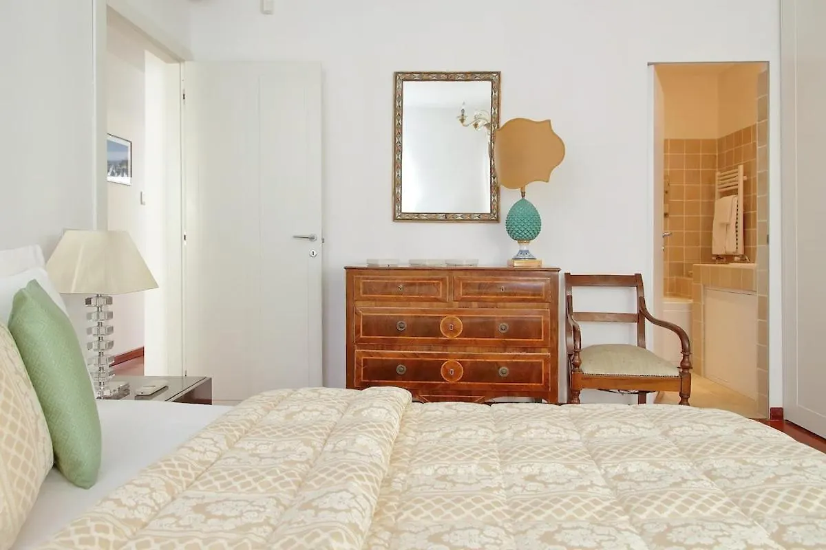 Apartment Residenza Belvedere Luxuryaparment-Pool&Balcony-Jacuzzi-Aircond-Wifi Rome