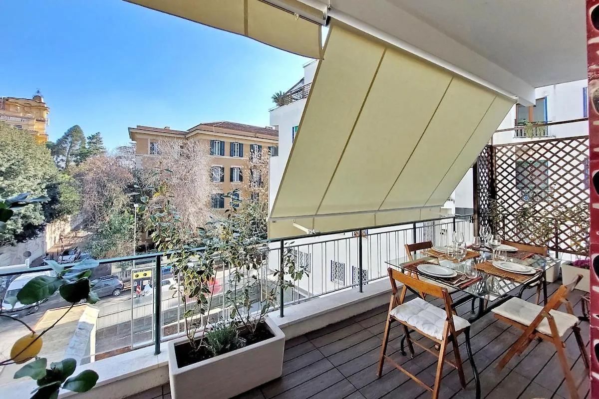 Residenza Belvedere Luxuryaparment-Pool&Balcony-Jacuzzi-Aircond-Wifi Rome Apartment